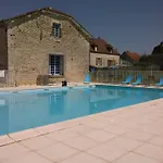 Les Rives Du Ceou Saint-Chamarand