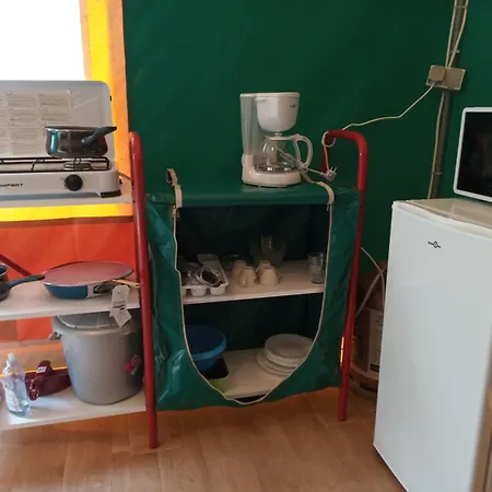 Les Rives Du Ceou Kamp alanı *