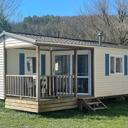 Les Rives Du Ceou Camping Saint-Chamarand
