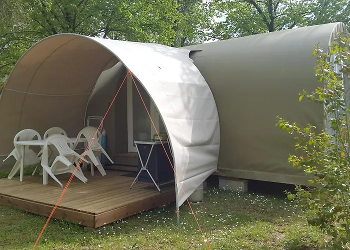 Les Rives Du Ceou Campingplads *