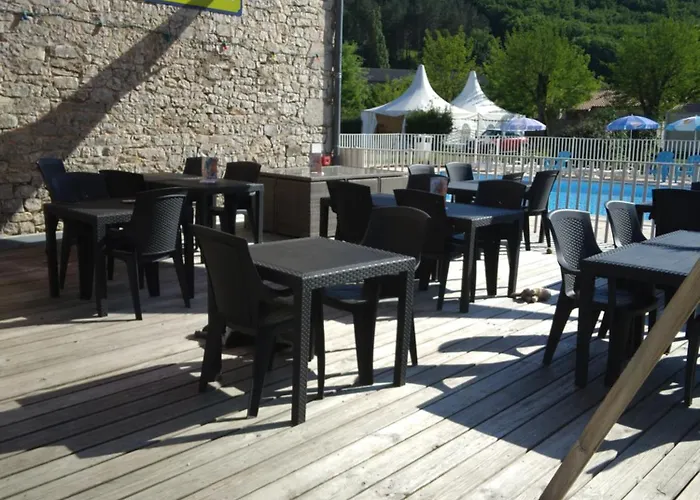 Les Rives Du Ceou Saint-Chamarand